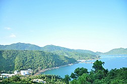 Mê mẩn vẻ đẹp Vịnh Vũng Rô Phú Yên