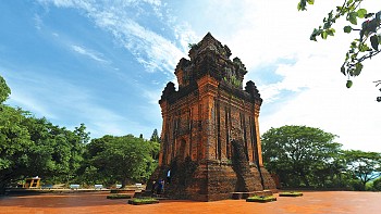 Huyền thoại Tháp Nhạn Phú Yên