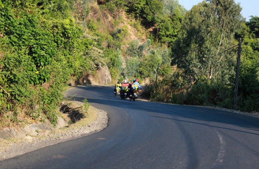 Mê mẩn vẻ đẹp Vịnh Vũng Rô Phú Yên