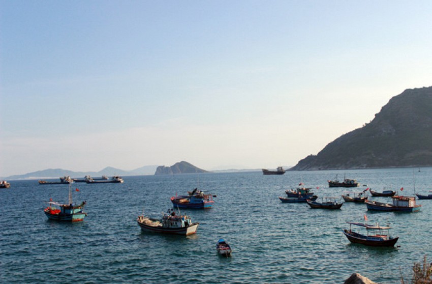 Mê mẩn vẻ đẹp Vịnh Vũng Rô Phú Yên